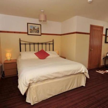Chevin End Guest House Otley  Zewnętrze zdjęcie